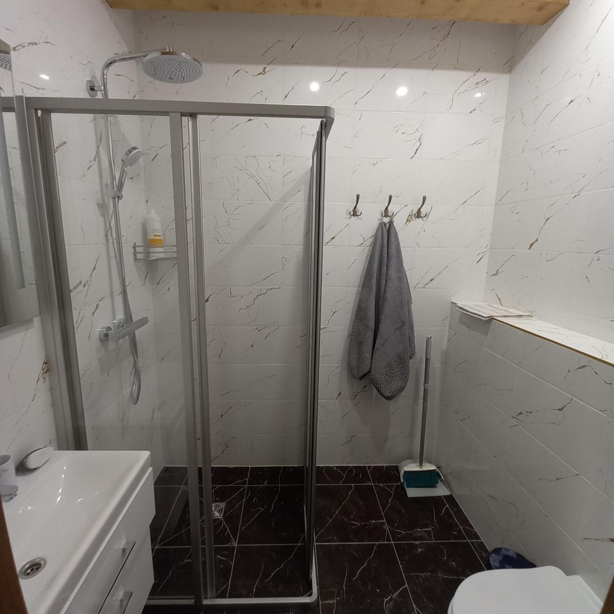 S Neries 19 Apartamentai Su Parkingu Šiauliai Værelse billede